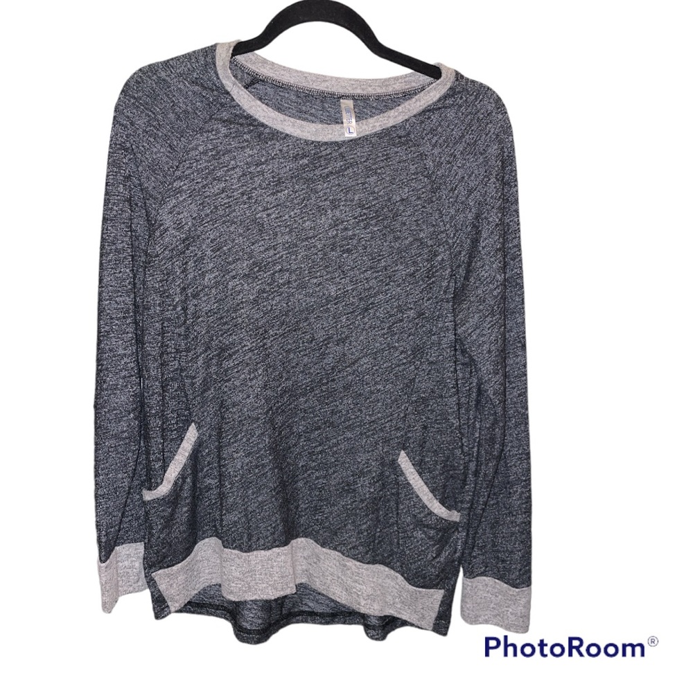 Long sleeve blouse